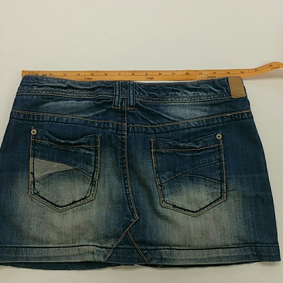 Blue Jean Skirt distressed size 7 / 8 - Picture 5 of 8